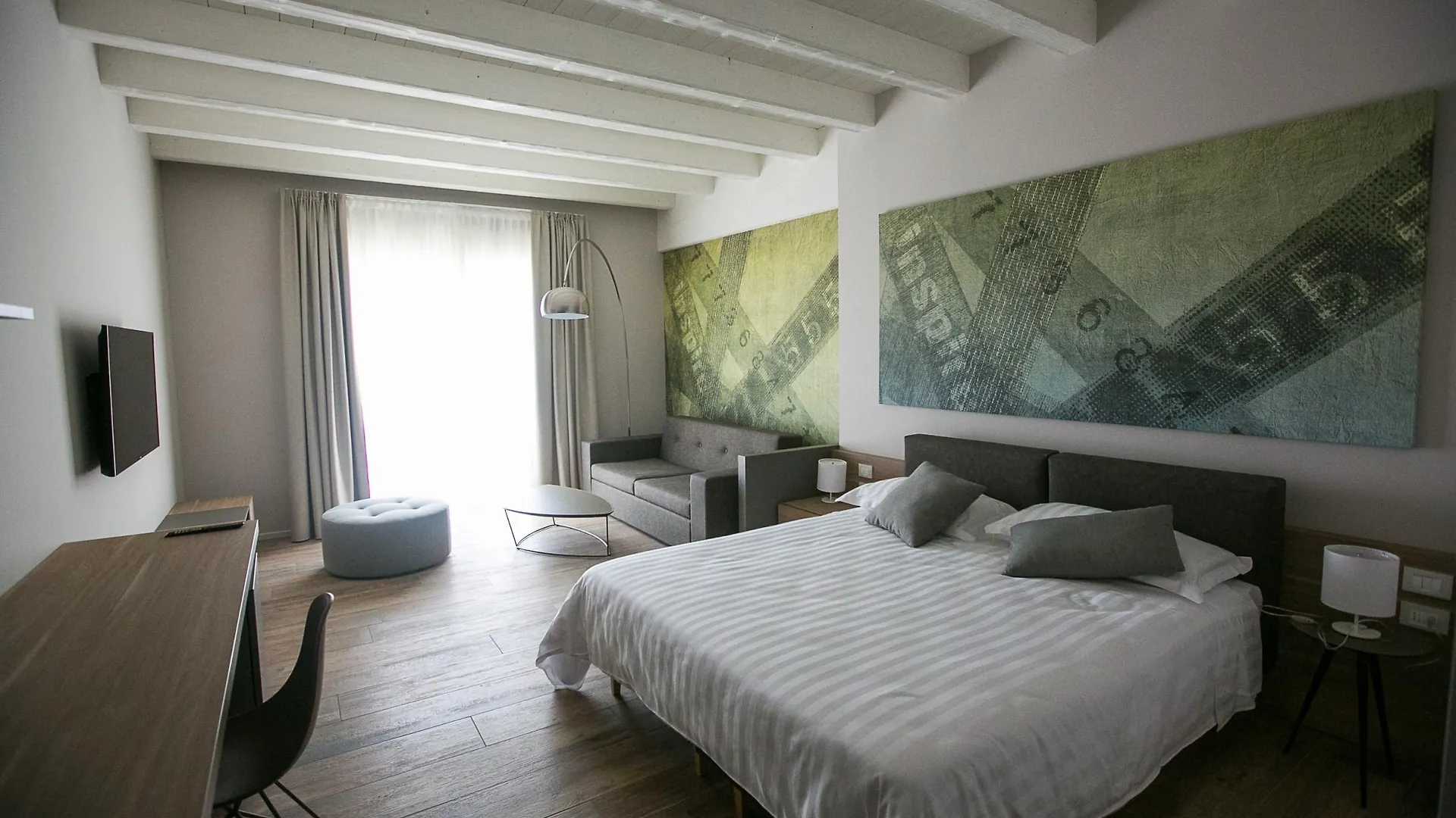 **** Hotel Ca' Barbini Resort Garda  Italien