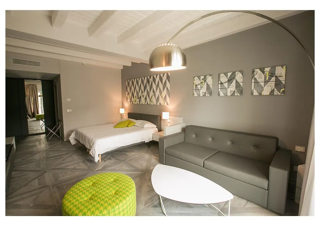 Ca' Barbini Resort Garda  4*, Garda (Verona)