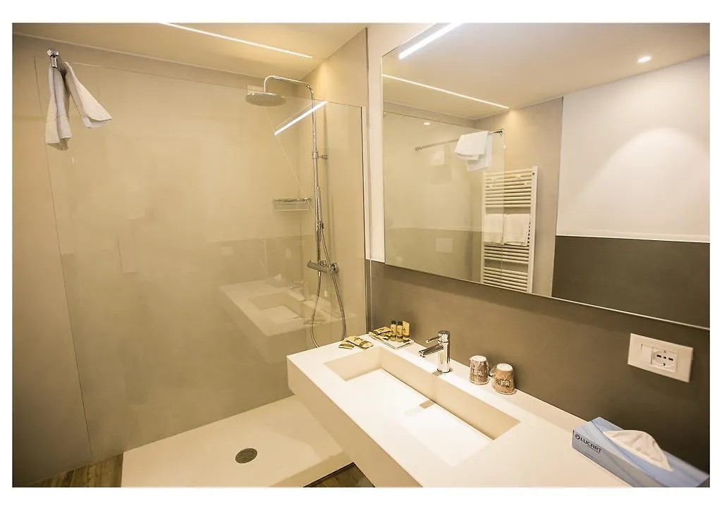 **** Hotel Ca' Barbini Resort Garda  Italien