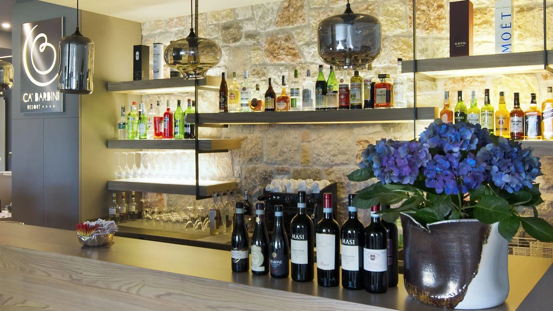 Ca' Barbini Resort Garda  4*, Garda (Verona) Italien